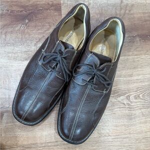 Men’s Johnston & Murphy Shuler Bicycle dress shoes